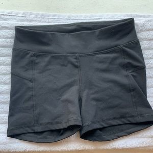 Black Spandex (Live Love Dream-Aero)